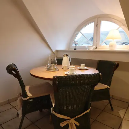 Apartment Am Boddenweg - Windsbraut Born